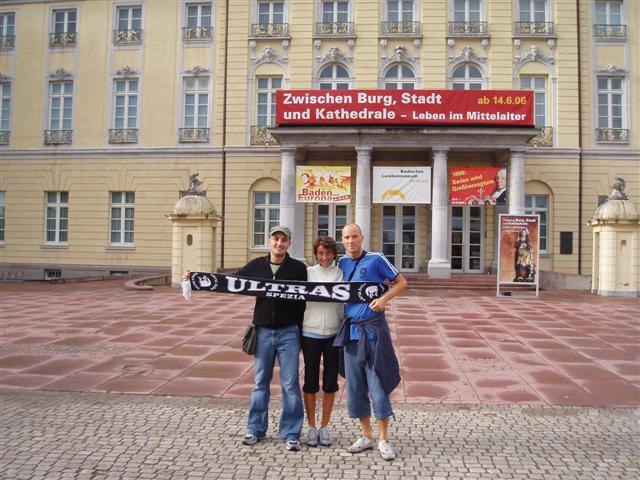 us sez brigola a Karlsruhe Germania